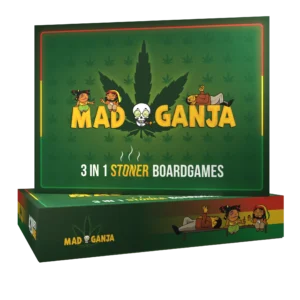 Mad Ganja bordspel met groene verpakking, cannabisblad, cartoonfiguren en 3-in-1 spelconcept voor volwassen spelers.