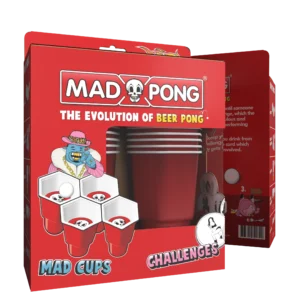 Mad Blox partyspel verpakking met houten blokkentoren, rode bekers en spelonderdelen zichtbaar op de voorkant van de doos.